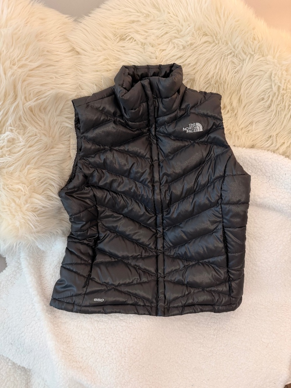 The North Face Women’s 550 Down Puffer Vest Black Size Large